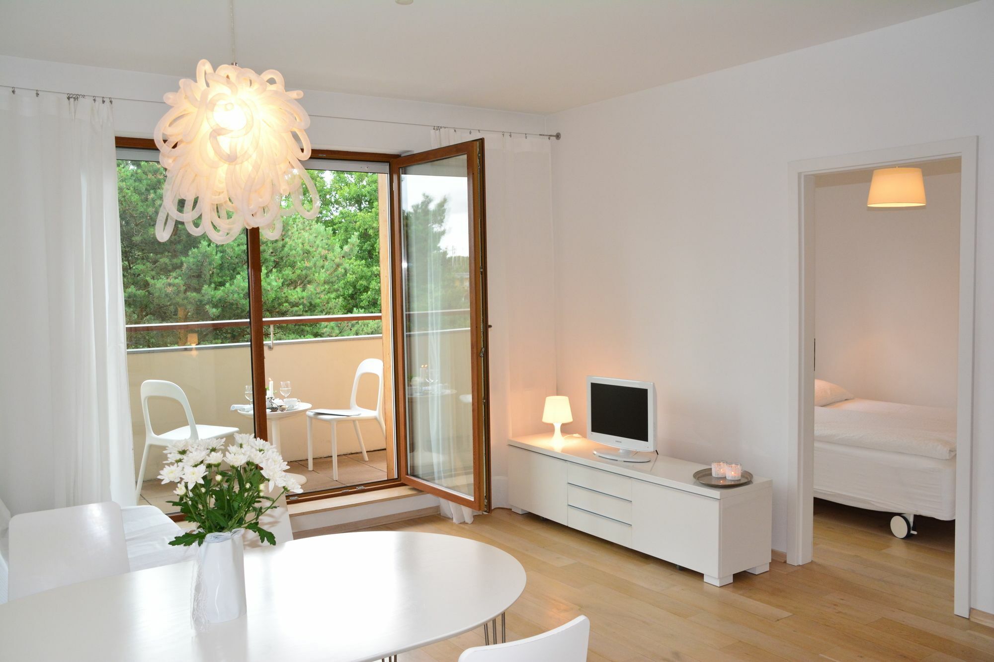 Apartament Pod Sosnami Устка Экстерьер фото